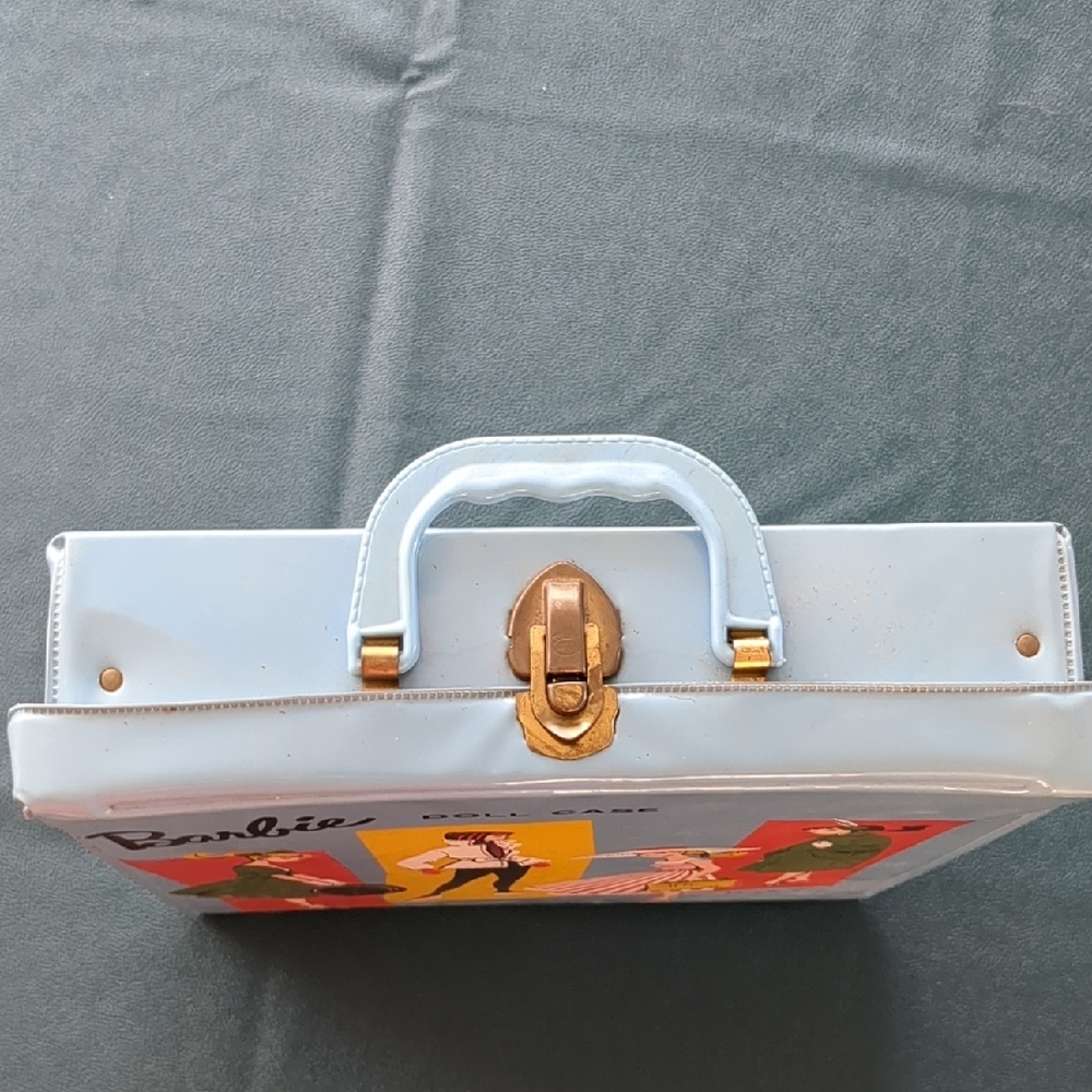 Barbie Doll Case with Blue and Red Design - Picture 5 of 12